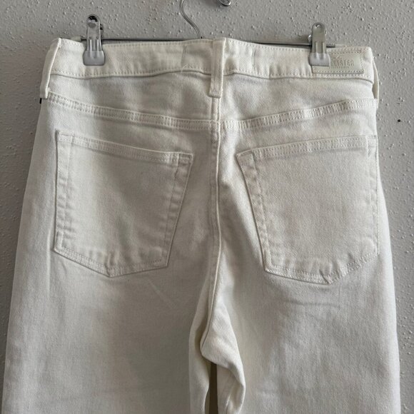 NWT Hollister Ultra High Rise White Vintage Jeans 7L - Picture 6 of 6